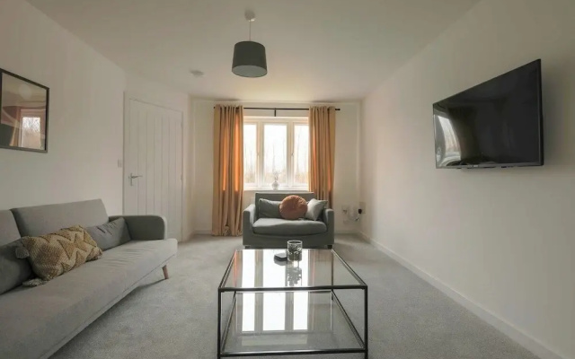 The Haven Modern 4-bed Home With Garden