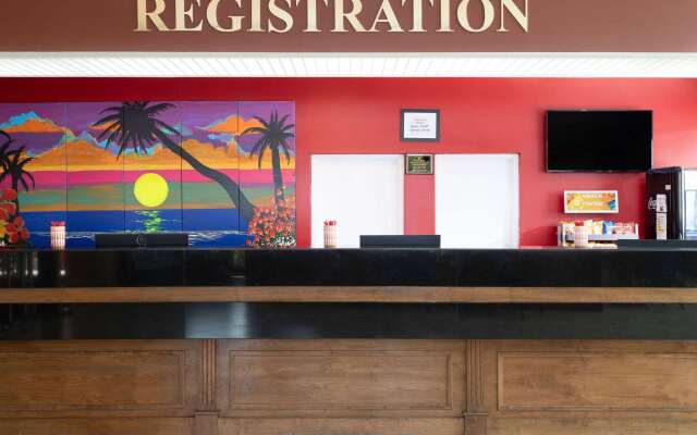 Ramada by Wyndham Kissimmee Gateway