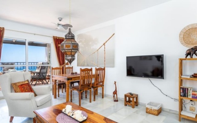 Apartment - 2 Bedrooms with Pool, WiFi and Sea views - 107869