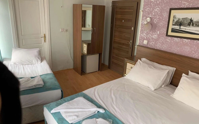Yakut Hotel