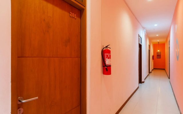 Sans Hotel Finest Medan