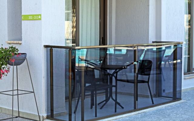 Queen Residence & Apart Hotel