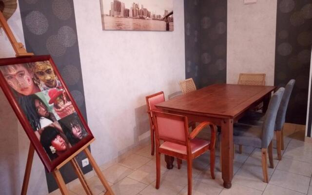 Nice House close to the circuit