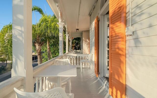 Marrero's Guest Mansion