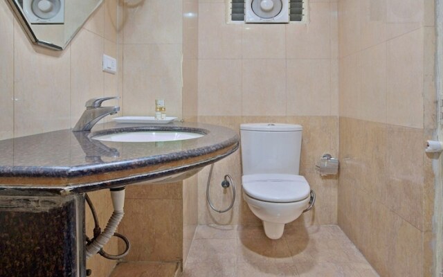 Capital O 1585 Hotel Palash Residency