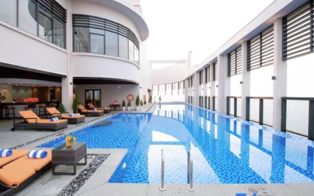 Luxury Ocean View Suites_My Khe Beach_Hinata Apartment
