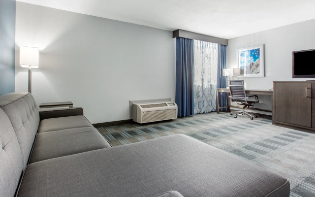 Cielo Hotel Bishop - Mammoth, Ascend Hotel Collection