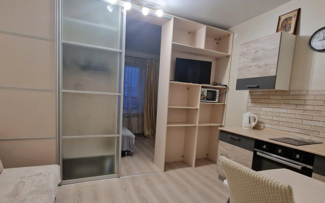 Apartments on Neftyanikov Street