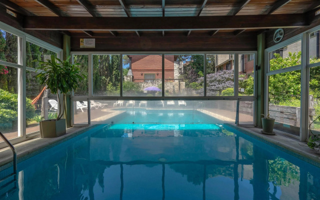 Valeria House Apart
