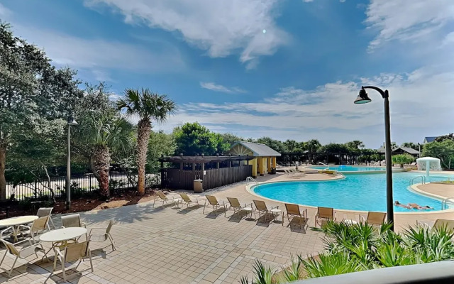 Beach Resort  by SVR