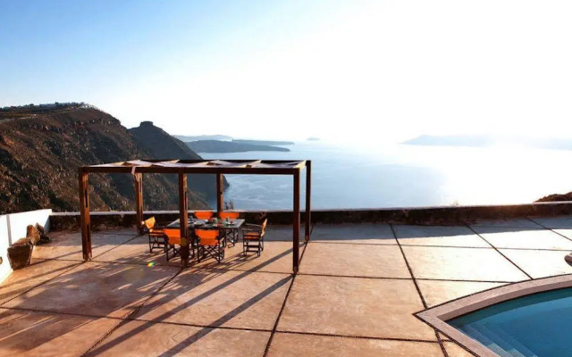 Periscope Villa