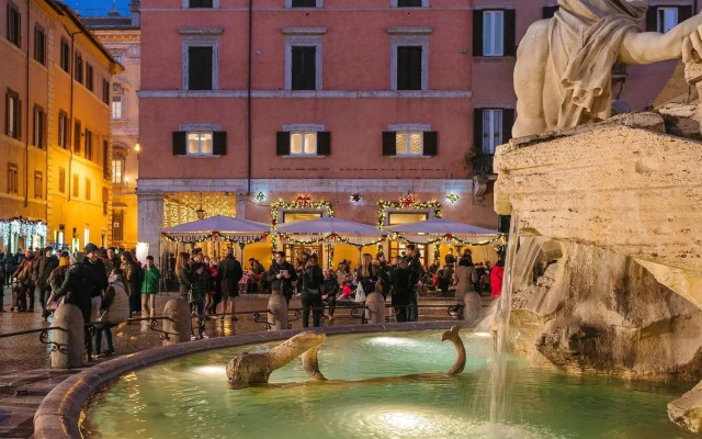 Rhea Silvia Luxury Navona