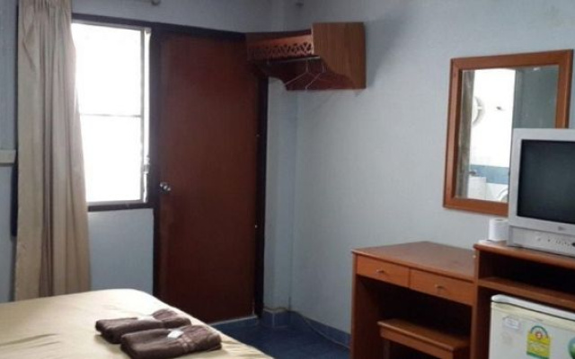 White Orchid Inn