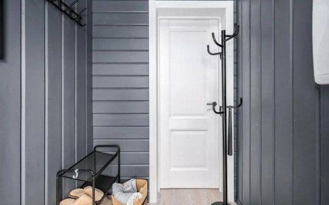 Дом Шелуха (Sheluha House) на улице Лесной