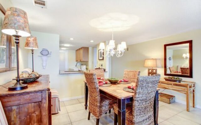 Amelia Surf And Racquet Club condo