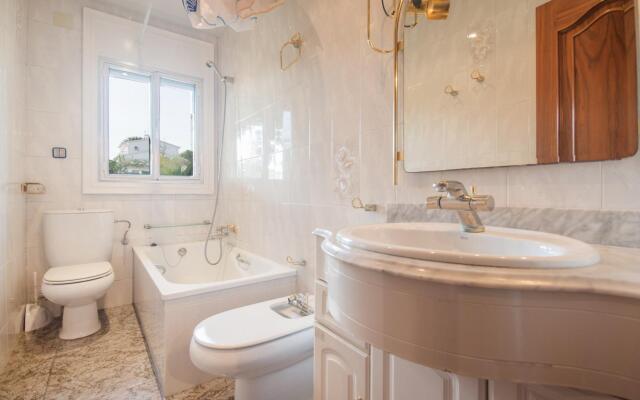 Bfa 1 - Casa Con Piscina, Pista De Tenis, Jardin,