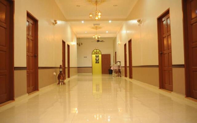 Hotel Anggerik Impian