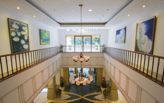 Hotel Salak The Heritage