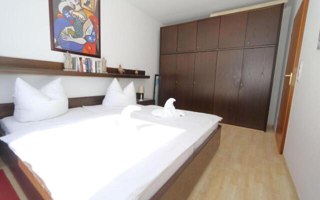 Dr-Loch-Direkt-am-Kurzentrum-und-Kurmittelhaus-fuer-4-Personen