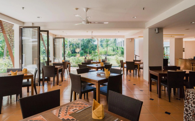 Bintang Flores Hotel