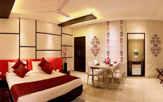 Hotel Amrapali Grand