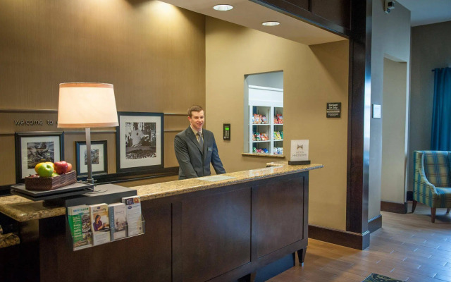 Hampton Inn & Suites New Orleans-Elmwood/Clearview Pkway, LA