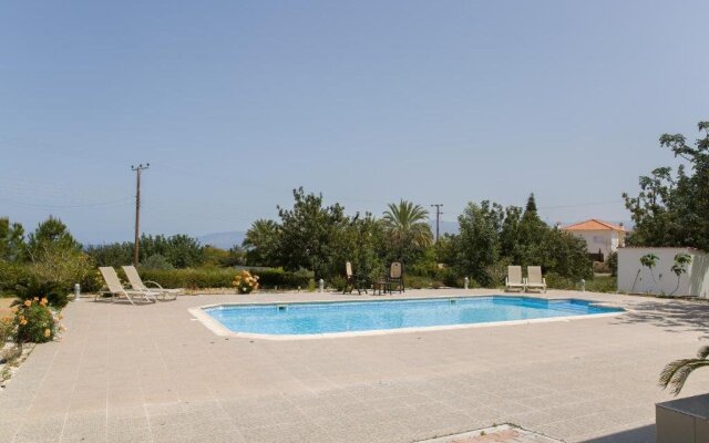 Eliofos Luxury Villa