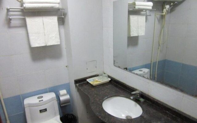 Changcheng Busines Hotel