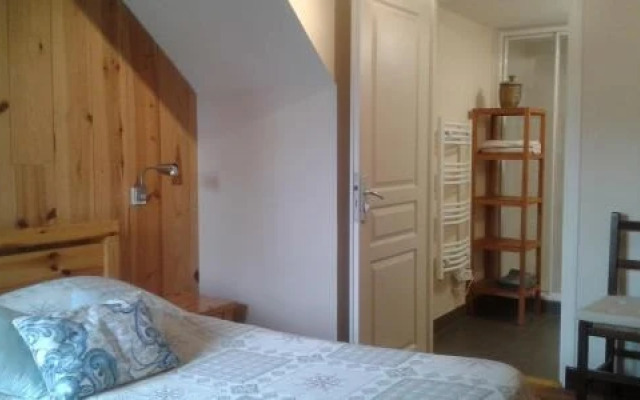 Relais De La Vallée De L'ource