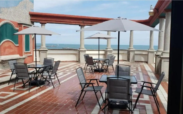 Hotel Candilejas Playa