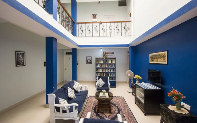 Veeniola Holiday Home