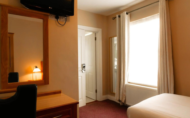 Phoenix Park Hotel