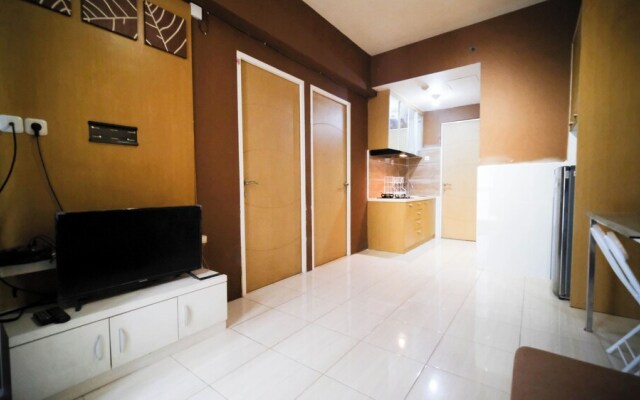 Comfy And Homey 2Br At Bale Hinggil Apartment