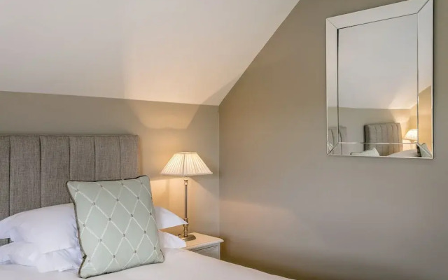 The Townhouses @ Carus Green