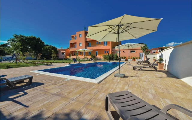 Apartment Privlaka with Sea View 09