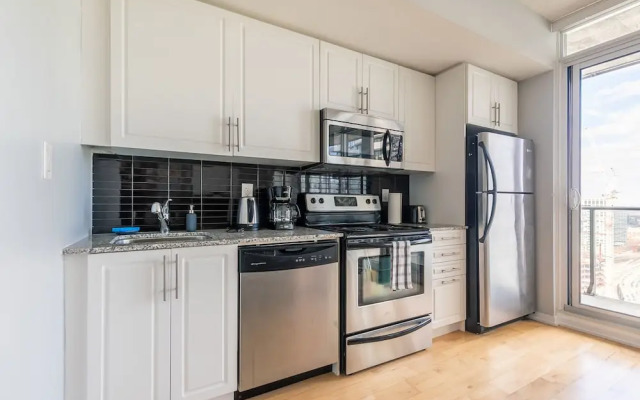 Noel Suites - Air Canada Centre