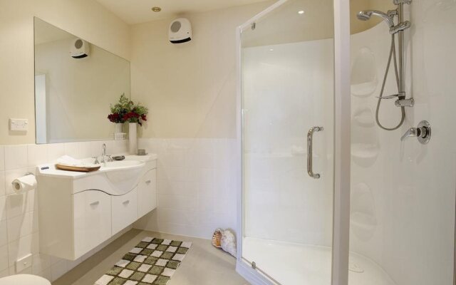 Alpine Suites