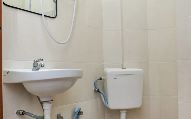 OYO 90180 Gemilang Hotel Kerteh