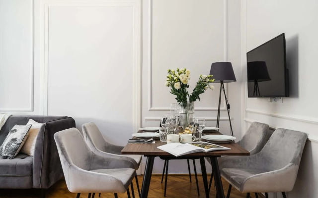 Cracovian Home - LoftAffair