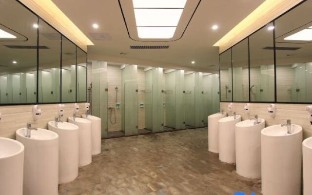 Shenzhen Xinchao Capsule Cabin Hotel