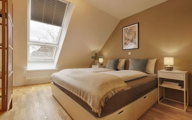 City-Apartment, Balkon & Parkplatz