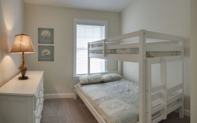 1602 Sunburst 110 - 3 Br Home