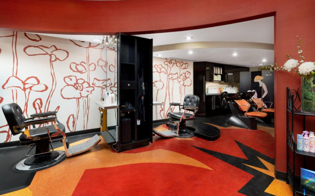 Elevation Hotel & Spa
