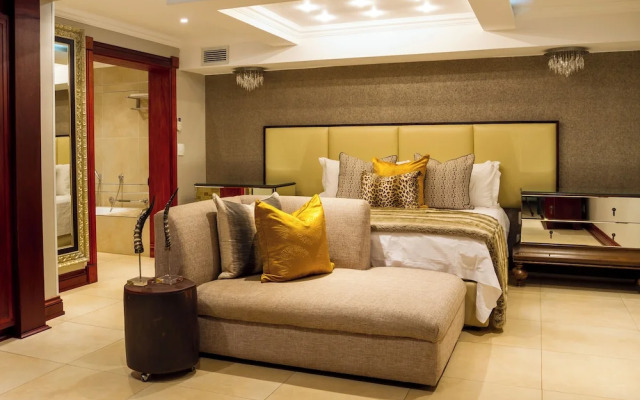 Royal Mukumbura Boutique Hotel