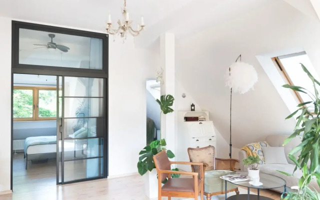Aviator Apartments
