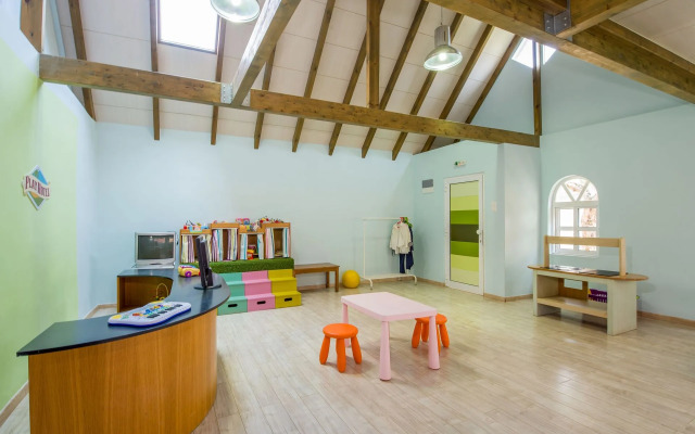 Stefan Village Hotel Apartments