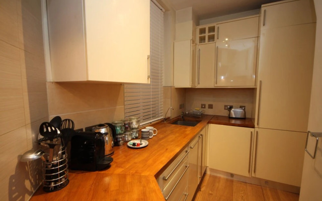Cosy Studio Oxford Street Best Location
