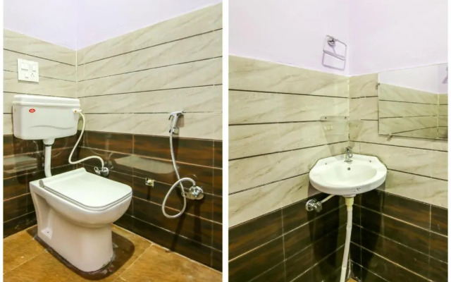 Holidays Hotel by OYO Rooms