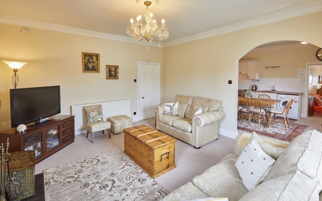 Host Stay Apartment 7 Sneaton Hall