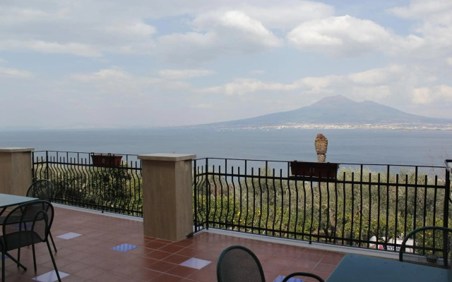 Ancelle Sorrento
